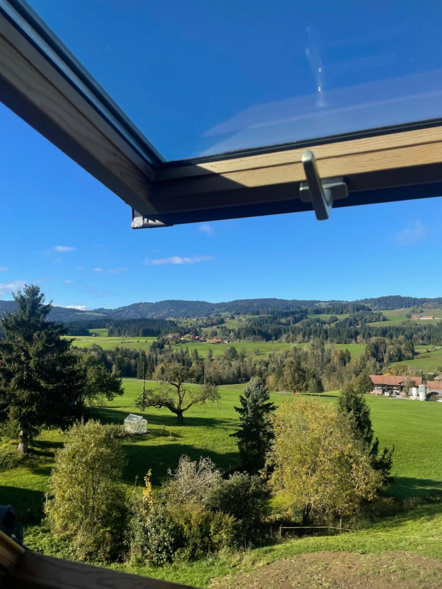 Allgaeu Cottage - Traumhafter Blick In Die Schweizer Berge Weiler-Simmerberg Buitenkant foto